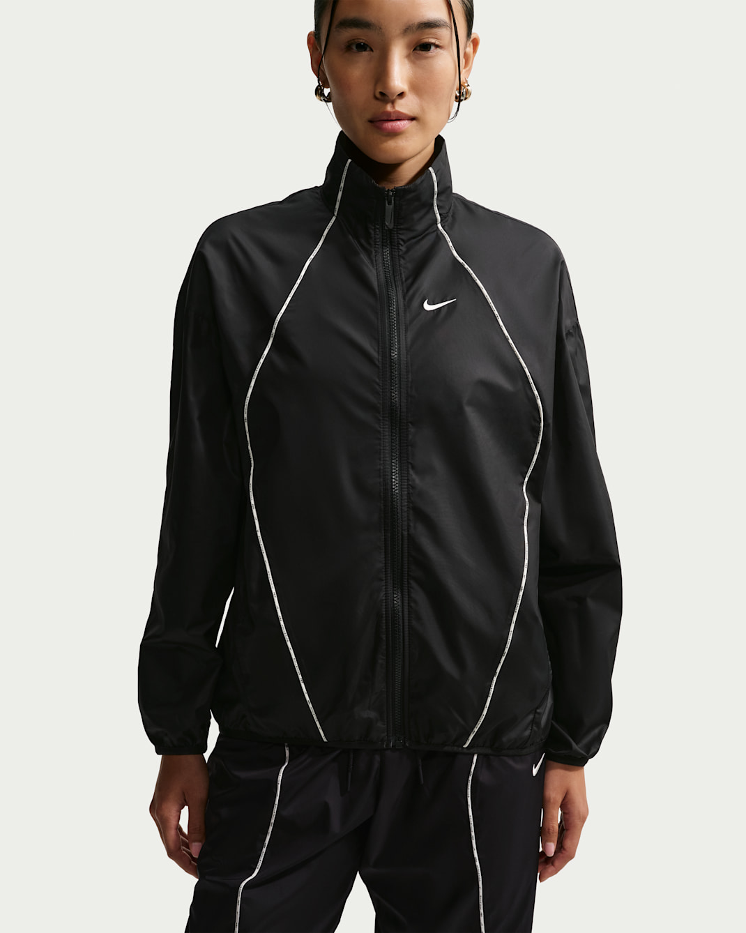 Nike Sportswear 女款寬版 Repel 風衣 - 黑色/Sail/Sail