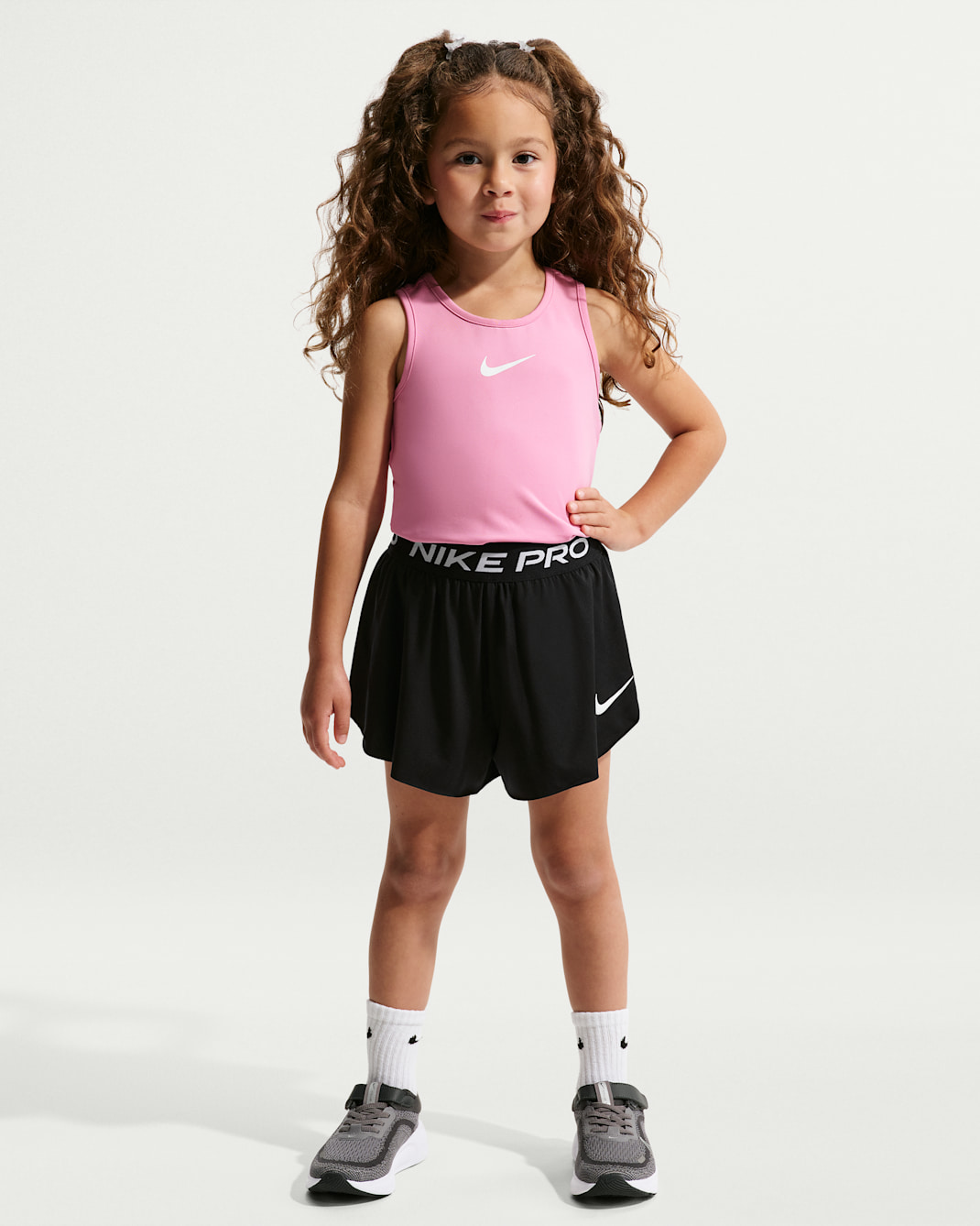 Shorts 2 en 1 Dri-FIT para niños talla pequeña Nike Pro - Negro