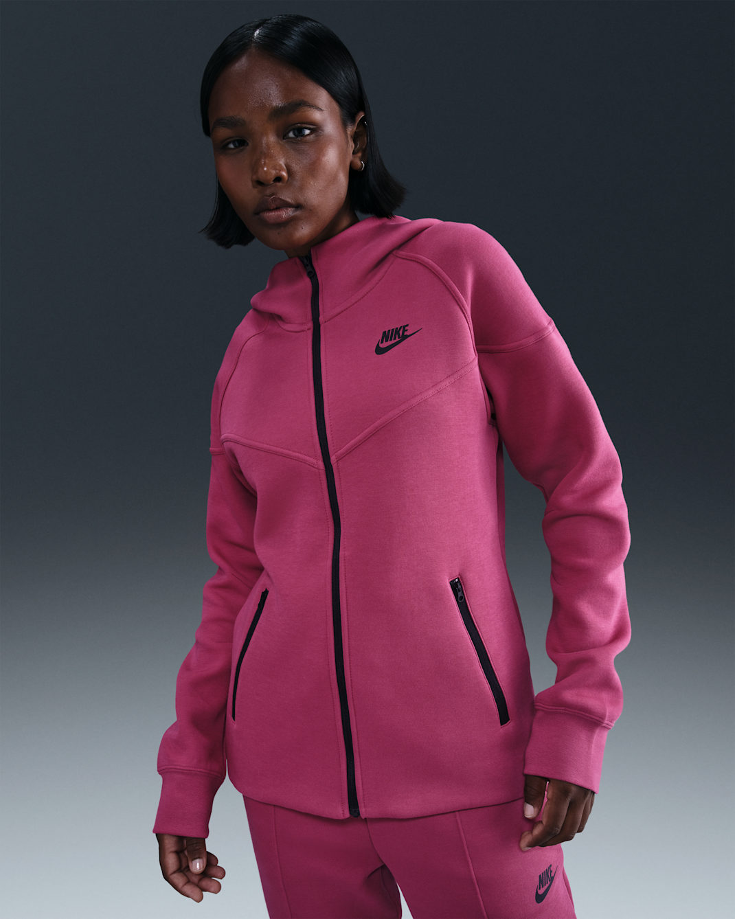 Sudadera con gorro de cierre completo para mujer Nike Sportswear Tech Fleece Windrunner - Remolacha dulce/Negro