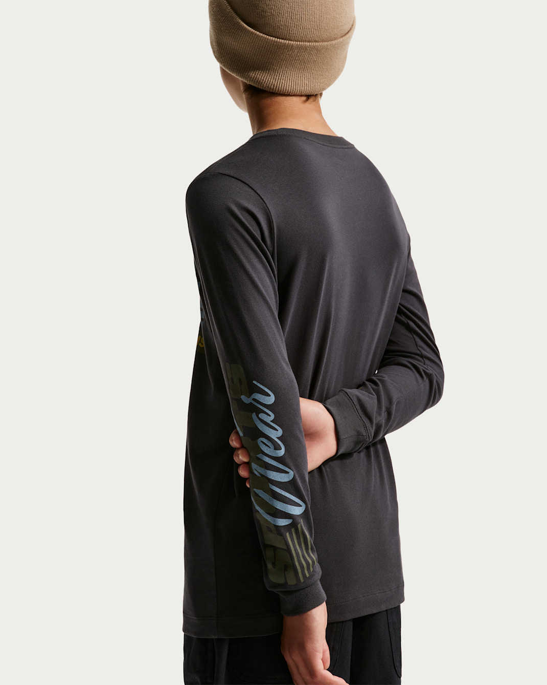 Nike Sportswear Big Kids' Long-Sleeve T-Shirt