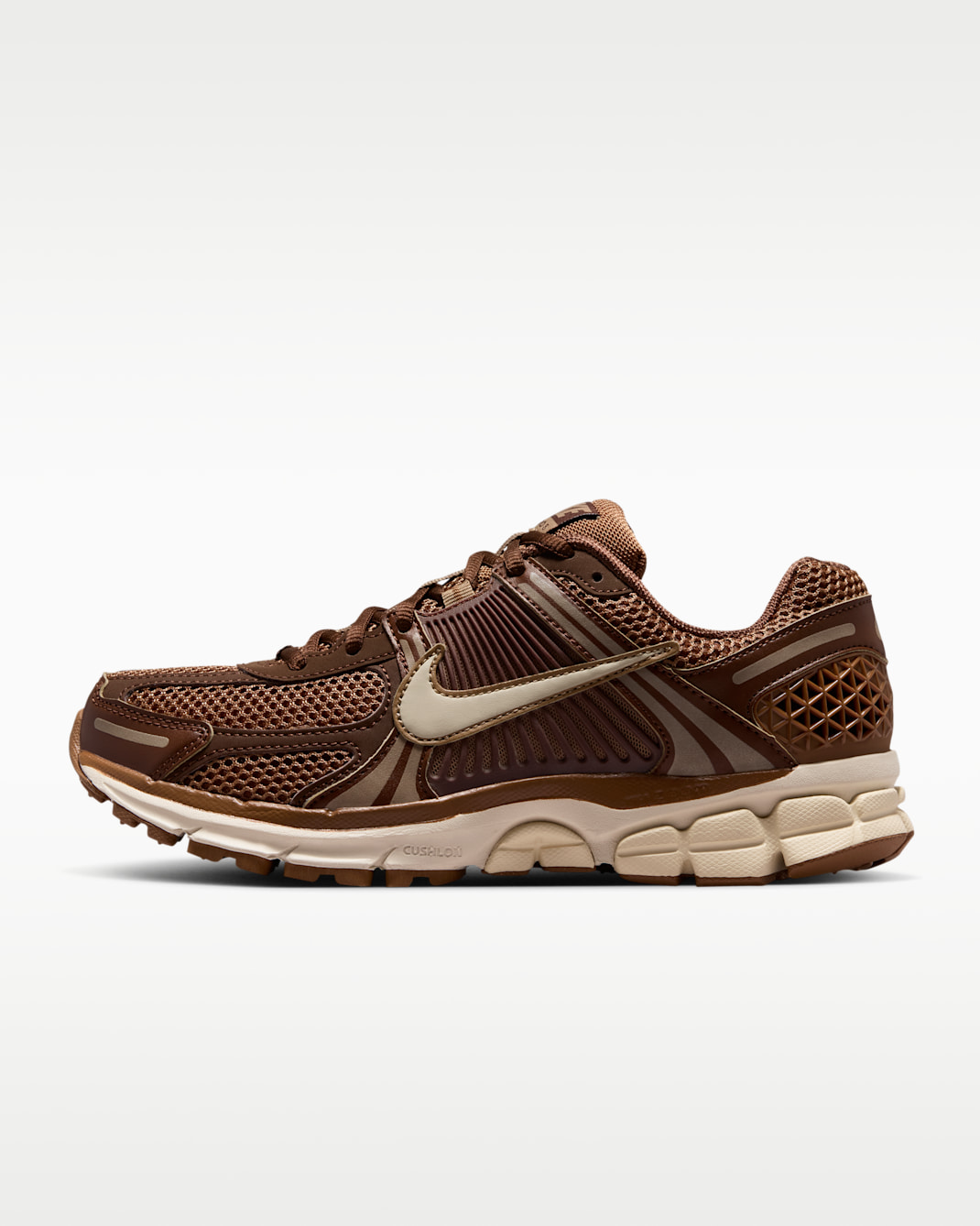 Nike Zoom Vomero 5 Women's Shoes with Reflective Accents - Cacao Wow/Light British Tan/Dark Driftwood/Light Khaki