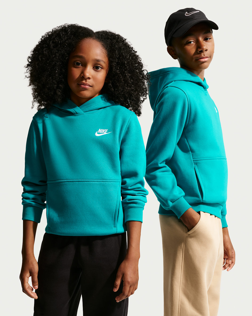 Nike Sportswear Club Fleece Big Kids' Pullover Hoodie - Energy/White