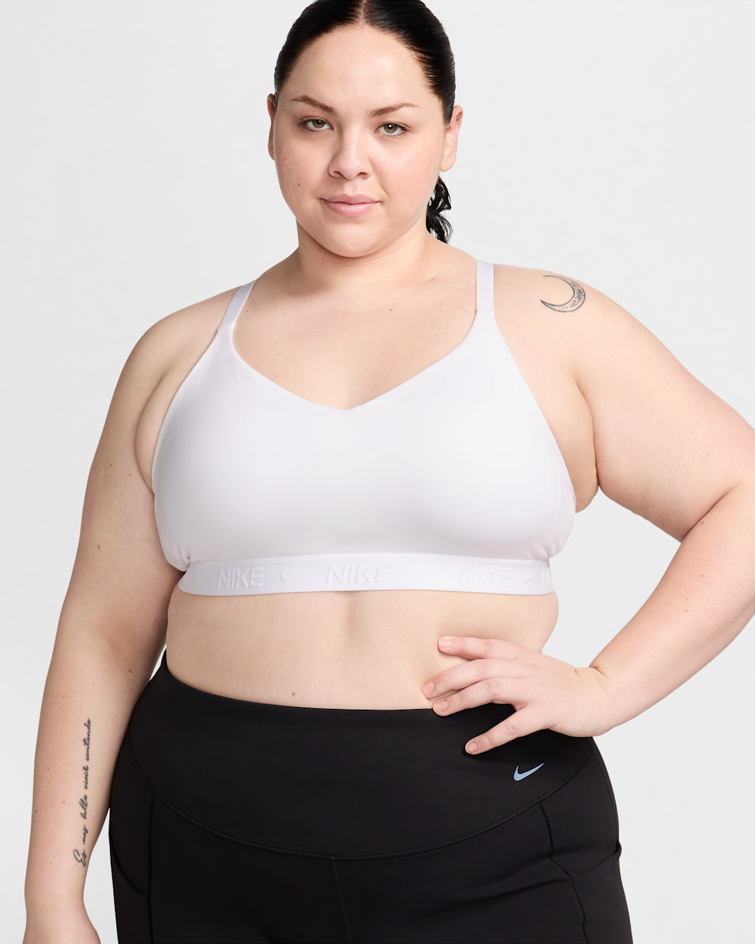 Bra deportivo ajustable acolchado para mujer (talla grande) Nike Indy Light Support - Blanco/Malva piedra