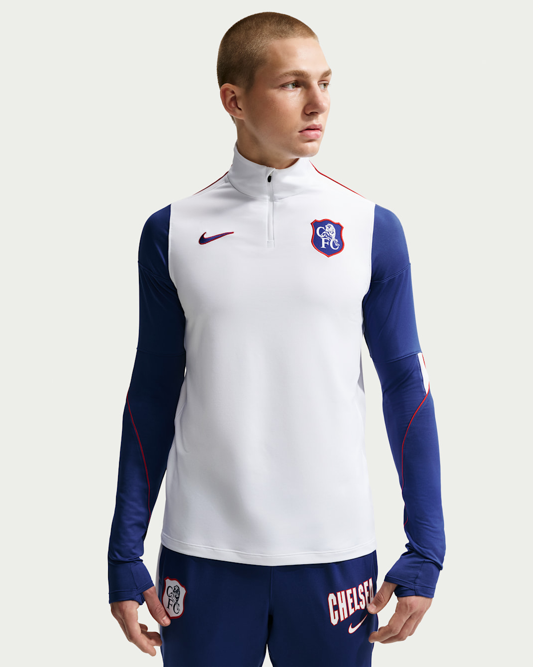 Haut d'entraînement de foot en maille Nike Dri-FIT Chelsea FC Strike Third pour homme - Blanc/Rush Blue/Blanc/Rush Blue