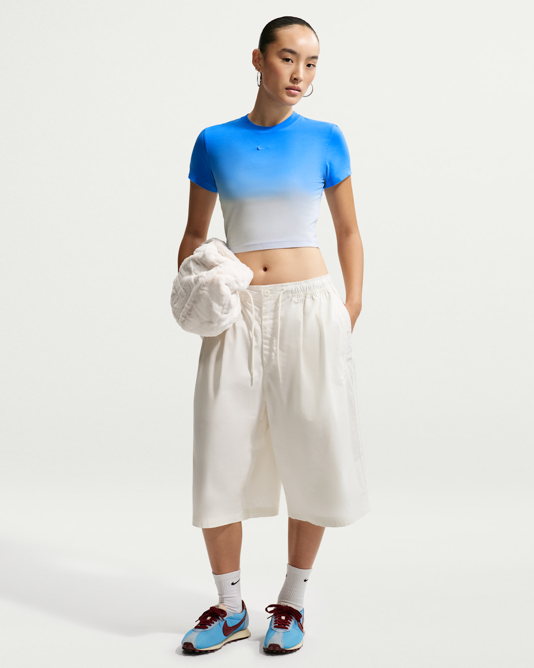 Nike Sportswear Chill Knit Women's Slim Cropped T-Shirt