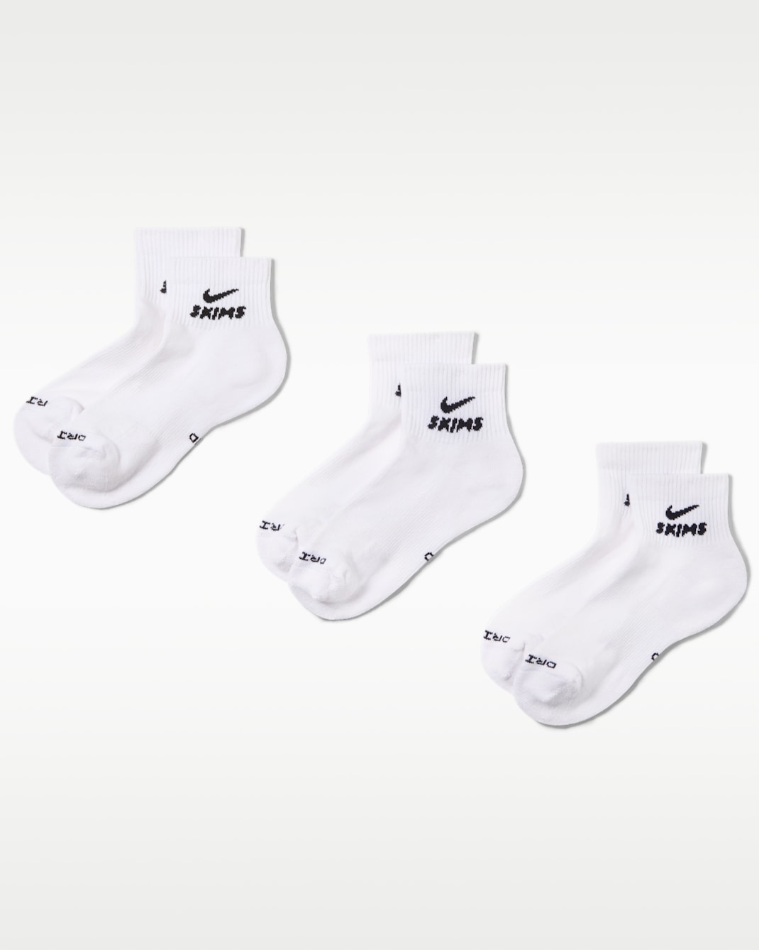 NikeSKIMS Women's Dri-FIT Quarter Socks (3 Pairs) - Multi-Colour/NSKM Snow/NSKM Obsidian