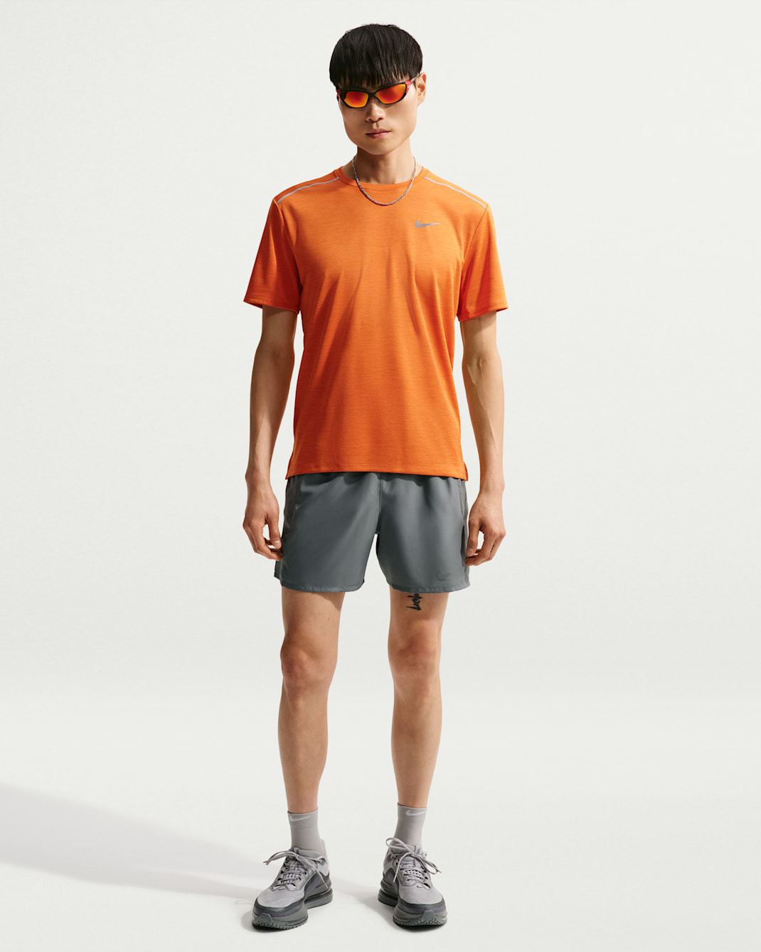 Nike Miler Men's Dri-FIT 12.5cm (Approx.) Brief-Lined Running Shorts - Smoke Grey/Smoke Grey