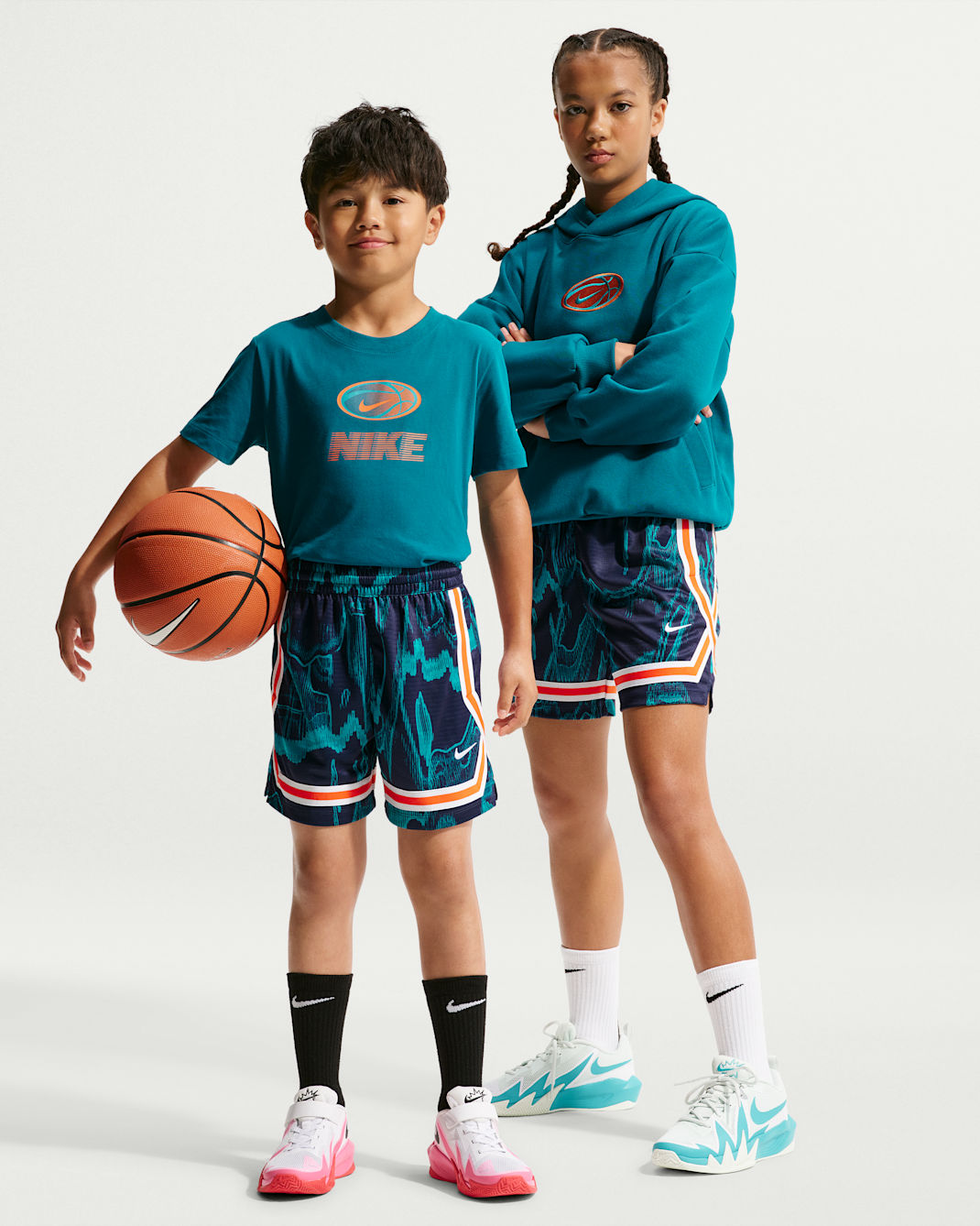 Basketshorts Nike Crossover Dri-FIT för ungdom - Midnight Navy/Vit