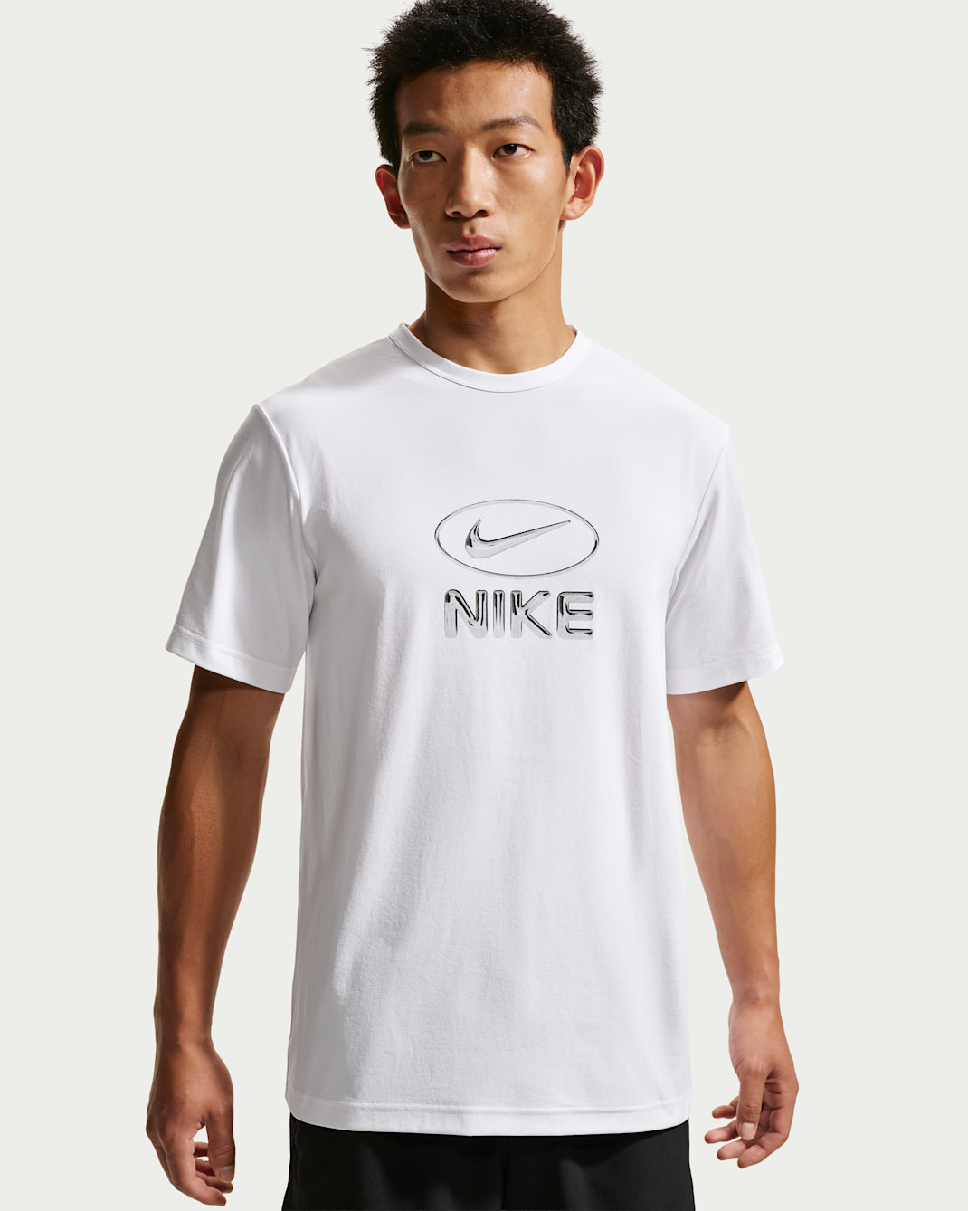 Nike Hyverse Men's Dri-FIT UV Protection Training T-Shirt - White/Black
