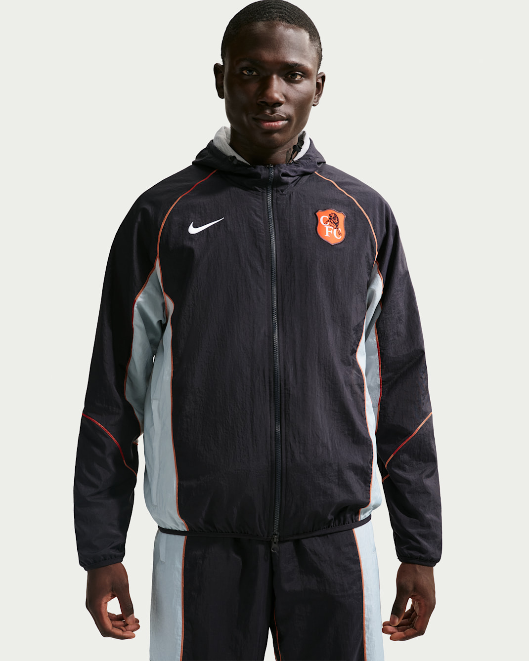 Chelsea F.C. Strike+ SE Men's Nike Football Repel Hooded Jacket - Pitch Blue/Wolf Grey/Turf Orange/Pitch Blue