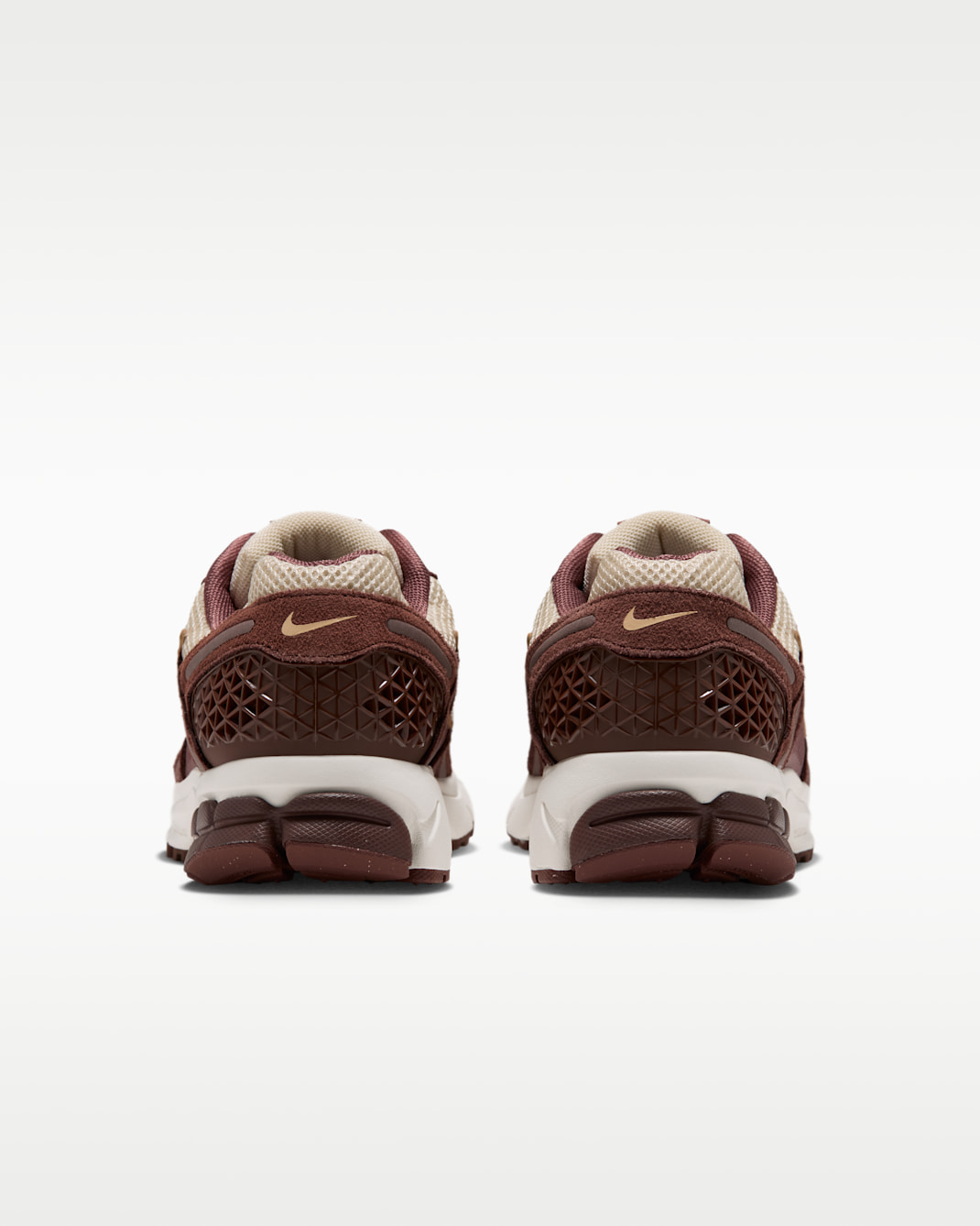 Nike Zoom Vomero 5 Women's Shoe with Reflective Accents