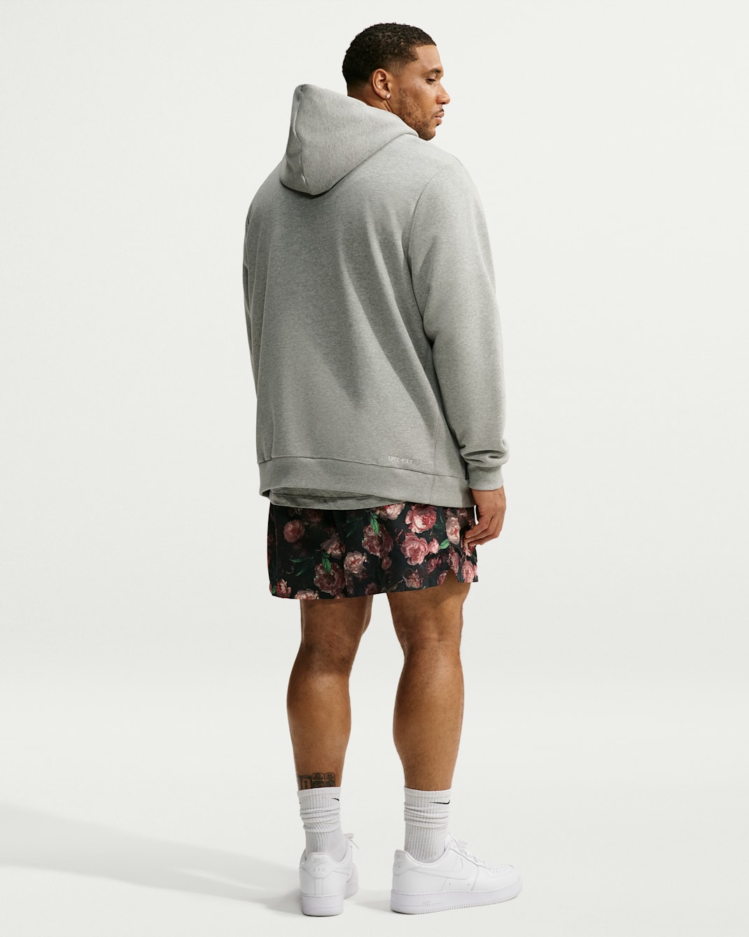 Nike Standard Issue Men's Dri-FIT 5" Basketball Shorts