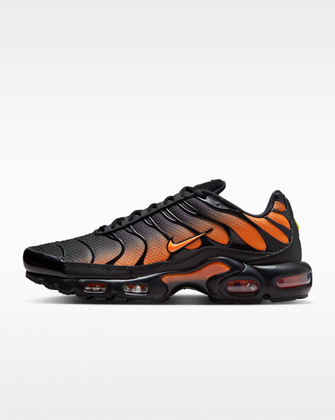 Nike Air Max Plus Schuh (Herren) - Schwarz/Schwarz/Total Orange