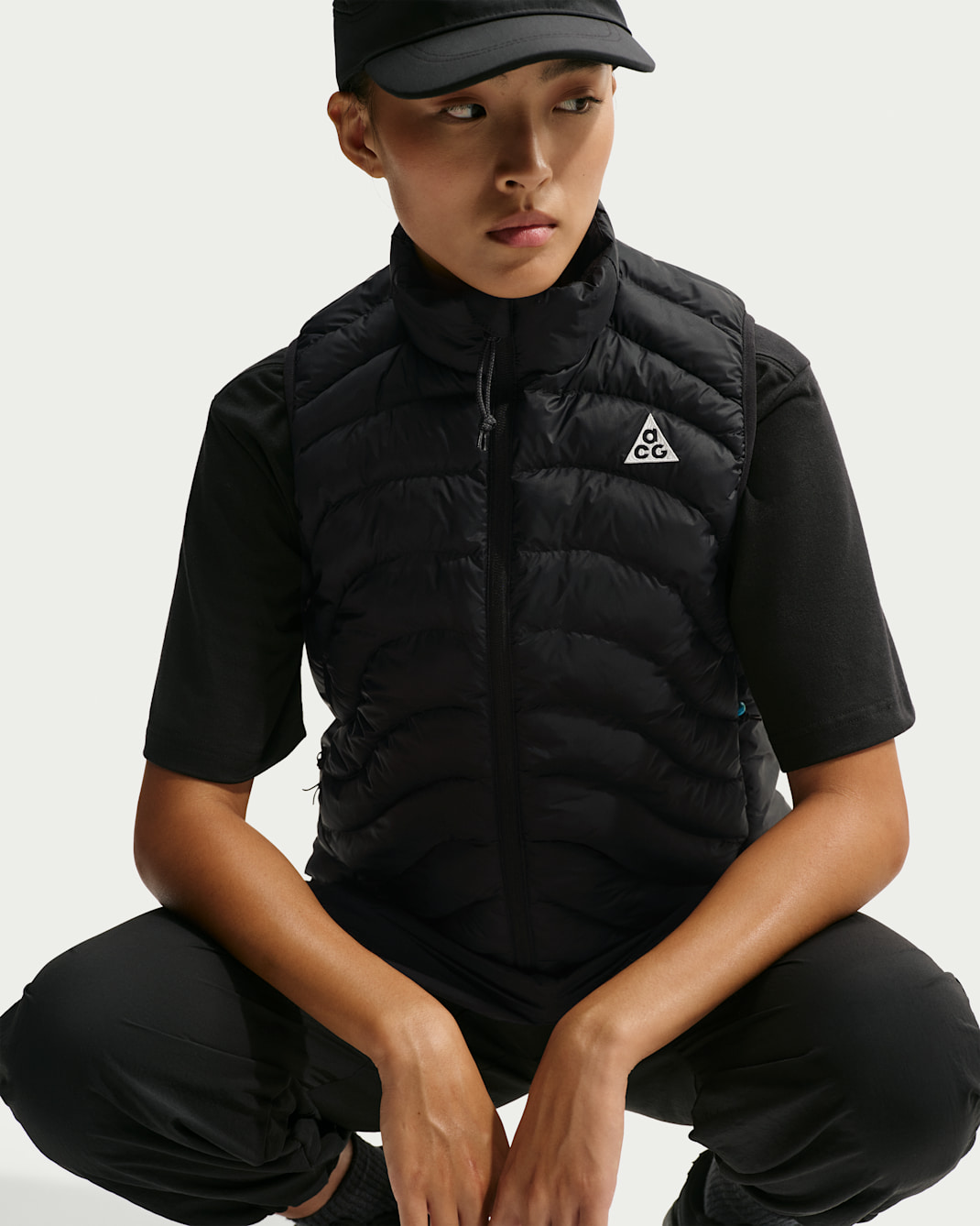 ACG Lava Flow Women's Therma-FIT ADV Gilet - Black/Summit White