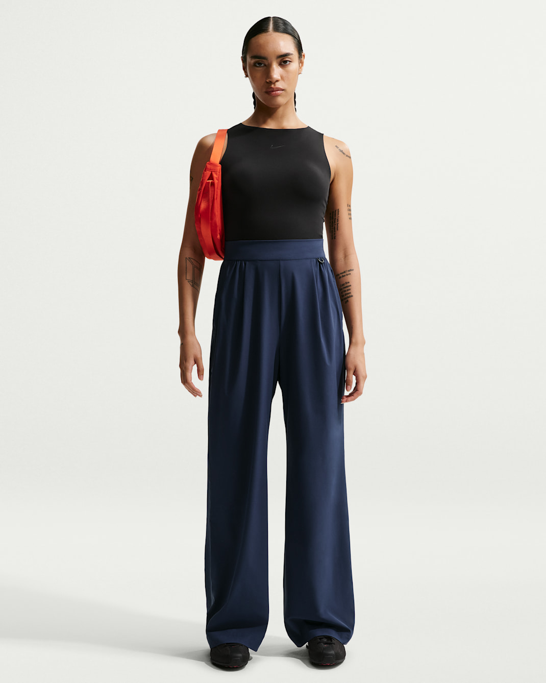 Nike 24.7 PerfectStretch Dri-Fit-Hose mit hohem Bund und weitem Bein (Damen) - Midnight Navy/Dark Obsidian