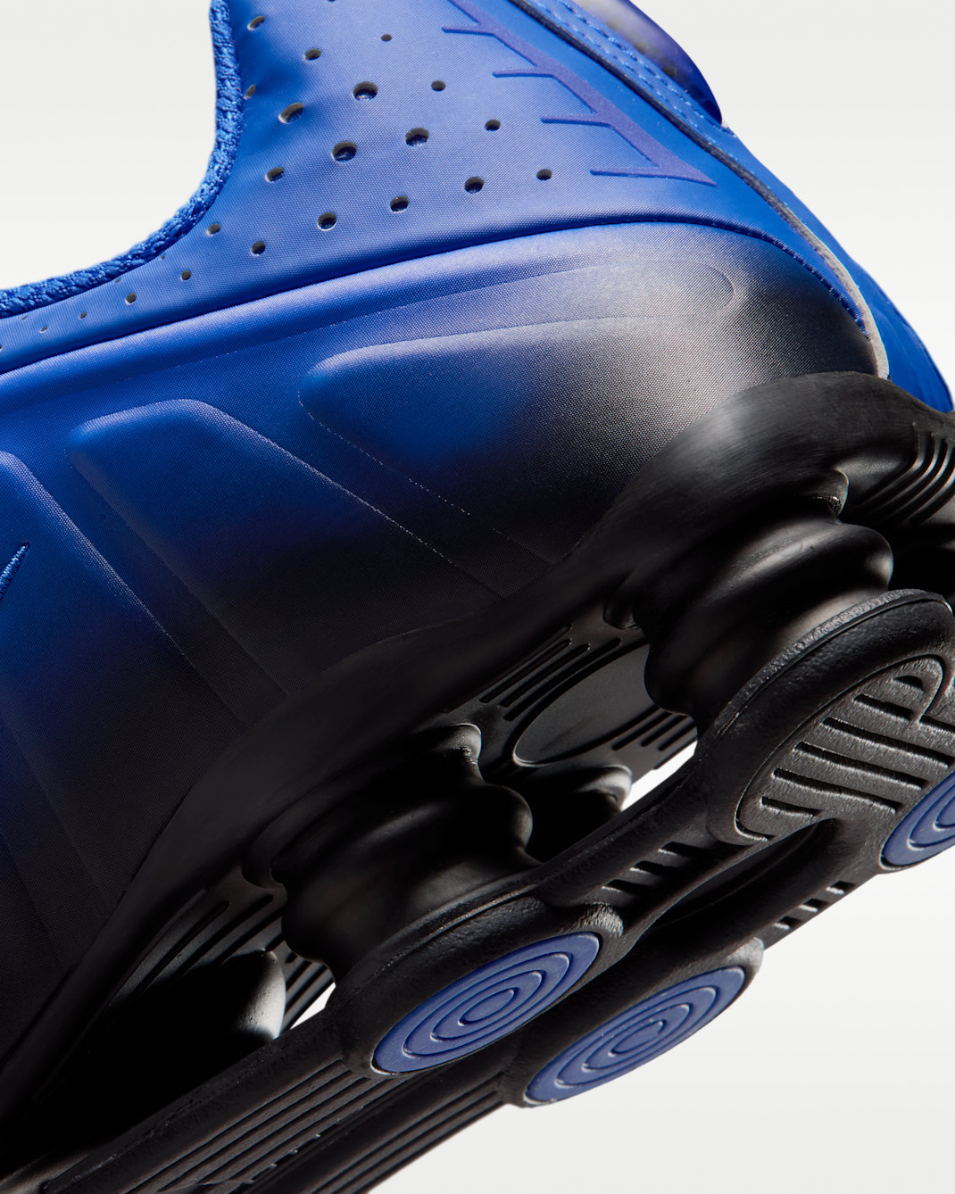 Nike Shox R4 SE Fade Shoes