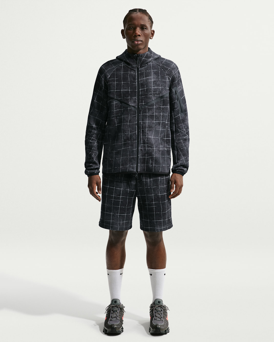 Nike Tech Men's Fleece Shorts - Iron Grey/Black