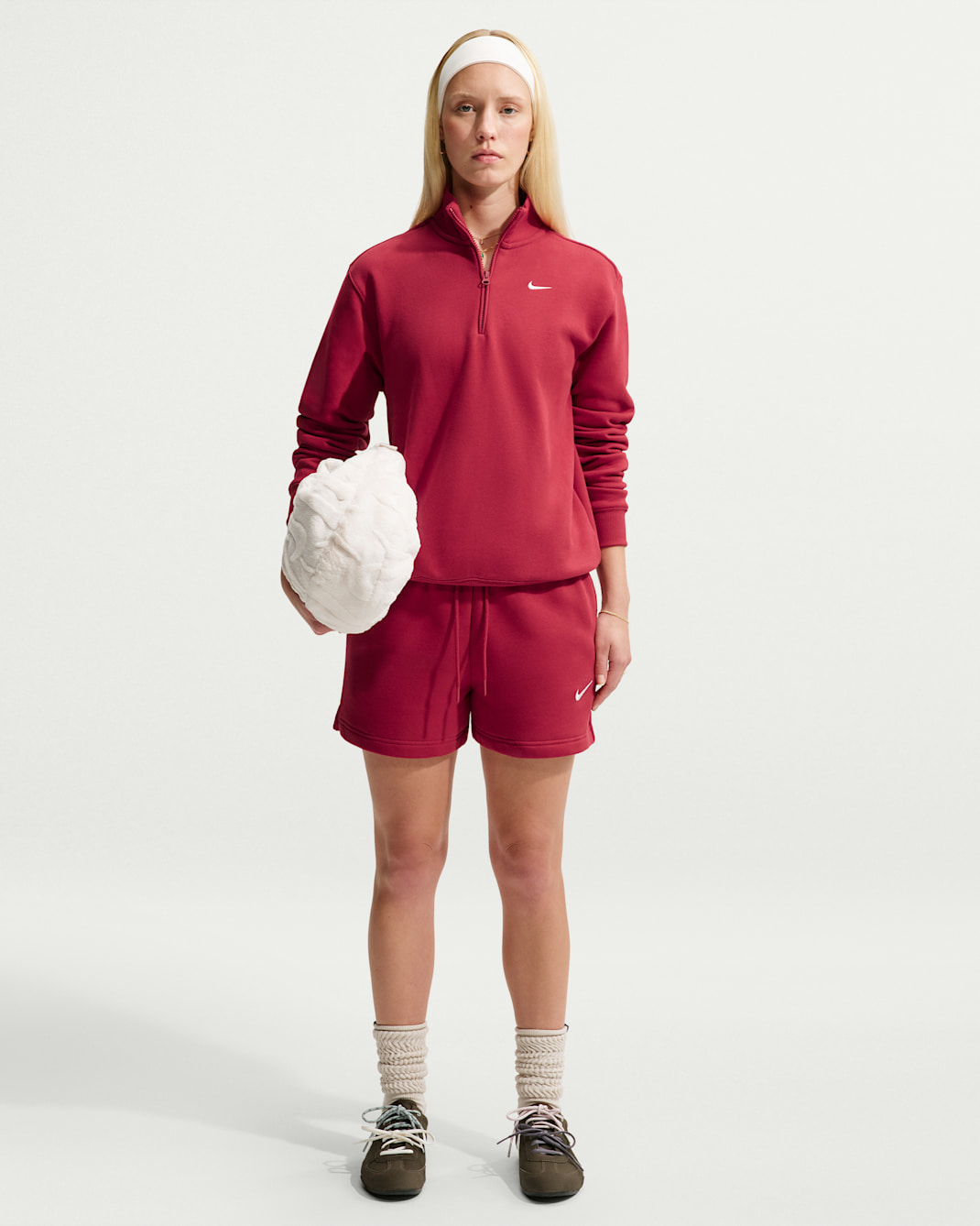 Shorts de tiro medio para mujer Nike Studio Fleece Medium Weight - Rojo duro/Vela