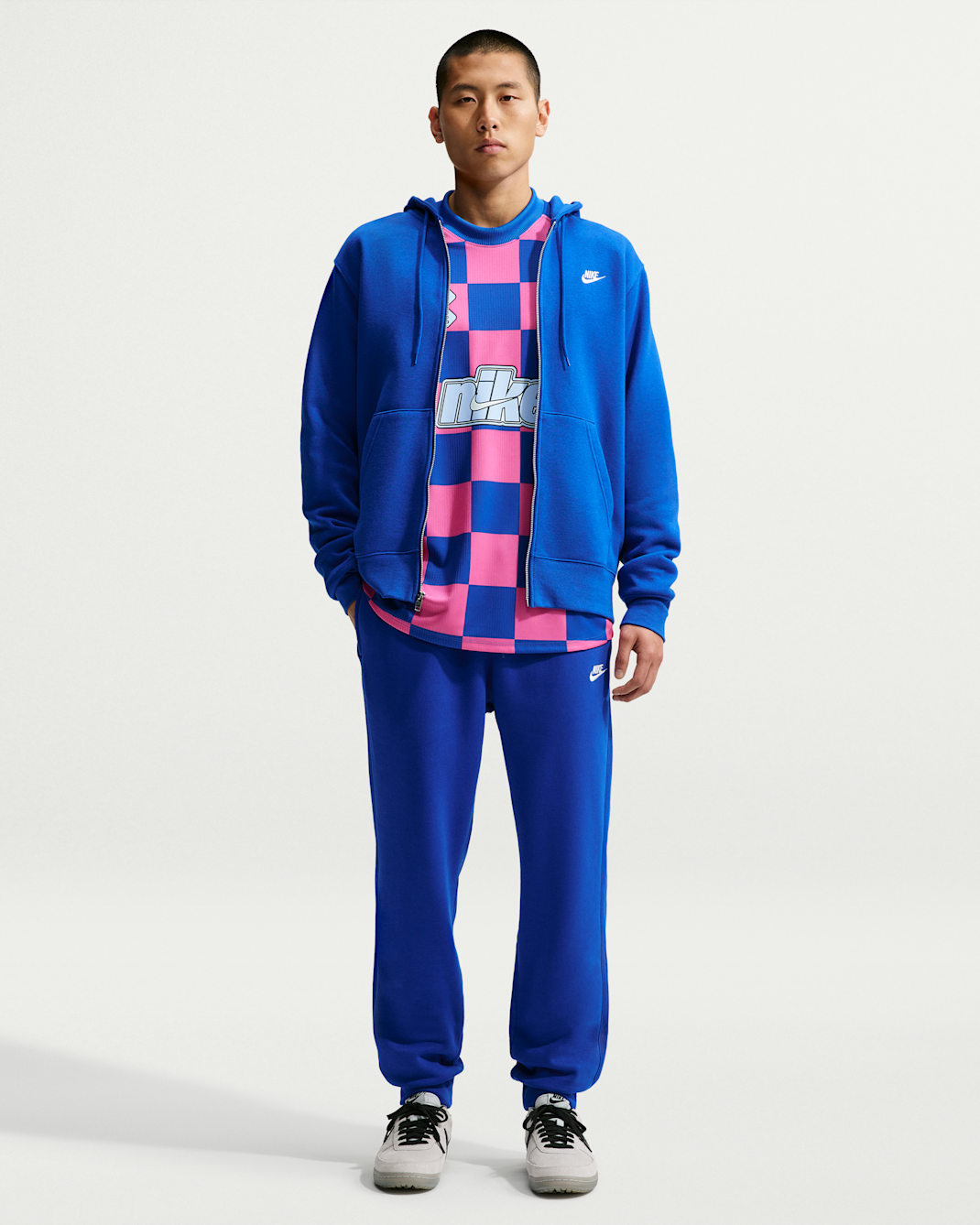 Nike Sportswear Club Men's Joggers - Old Royal/Old Royal/White