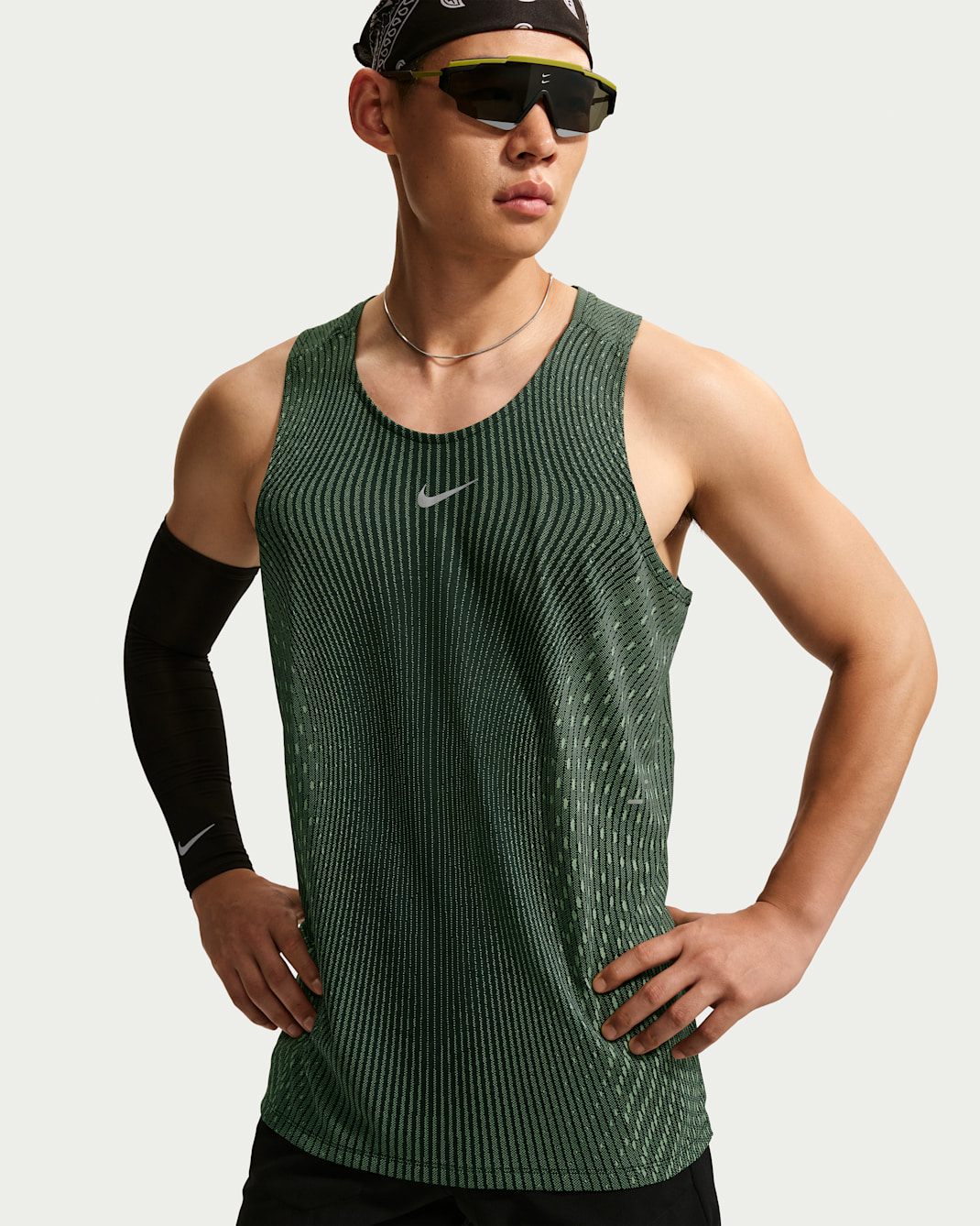 Nike Stride Men's Aero-FIT Running Tank Top - Black/Light Green Spark