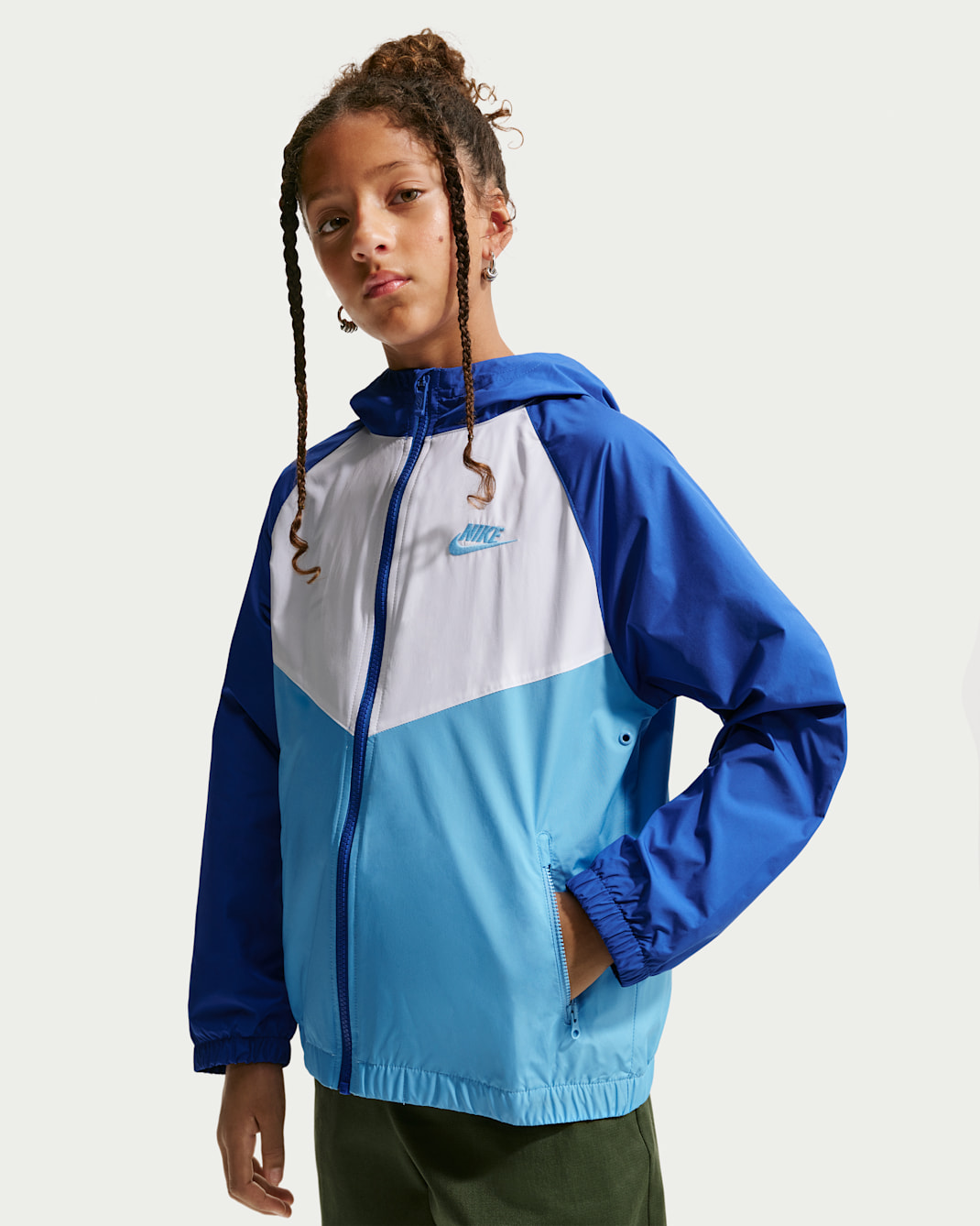 Casaco com capuz Repel Nike Sportswear Windrunner Júnior - Game Royal/Azul Football/Branco/Azul Football