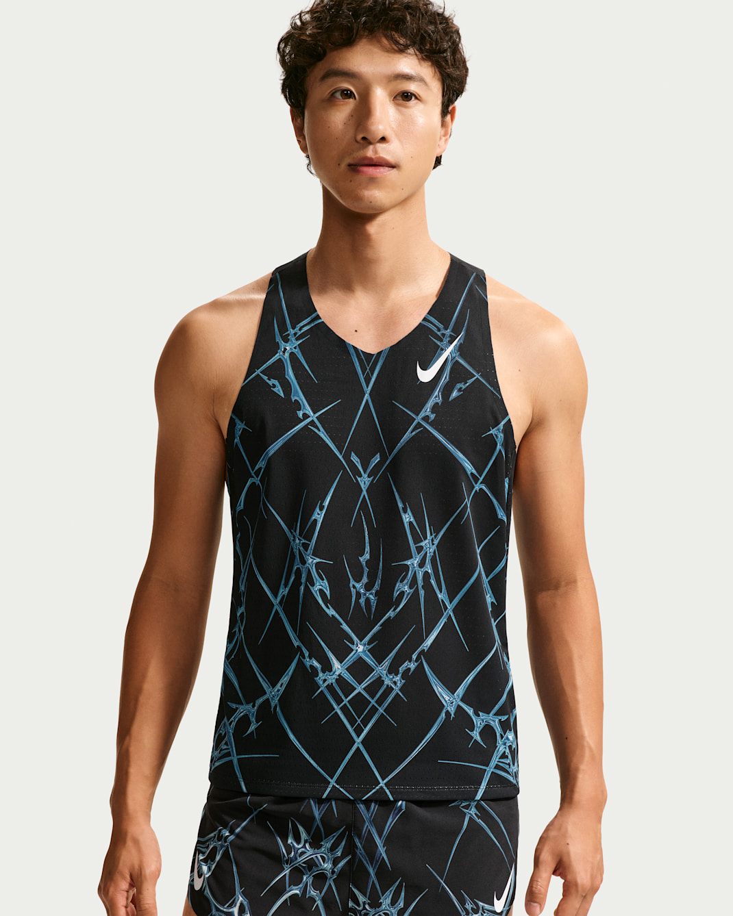 Nike AeroSwift Men's Dri-FIT ADV Printed Running Vest - Black/White
