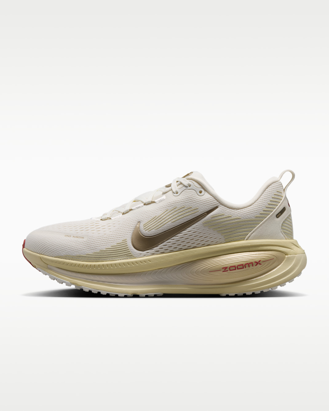 Chaussure de running sur route Nike Vomero 18 pour femme - Sail/Light Khaki/Filbert/Metallic Gold Grain