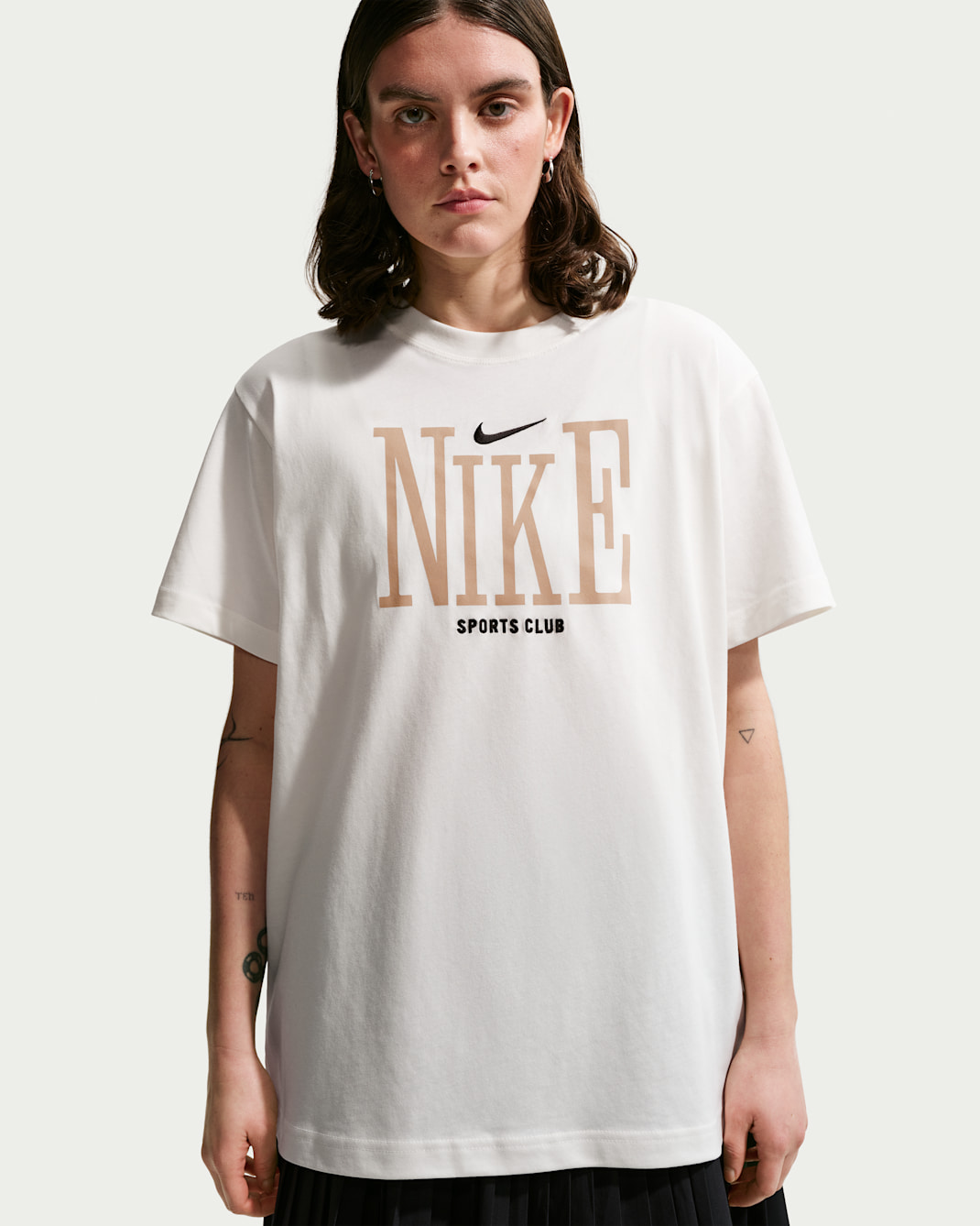 T-shirt oversize Nike Sportswear Classic pour femme - Sail