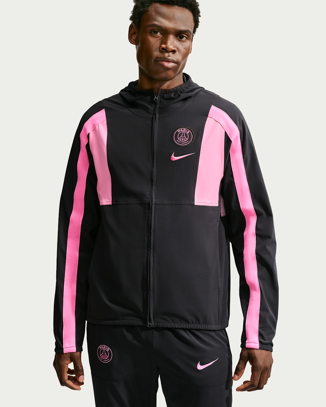 Paris Saint-Germain Energy Men's Nike Football Woven Jacket - Black/Pink Beam/Pink Beam