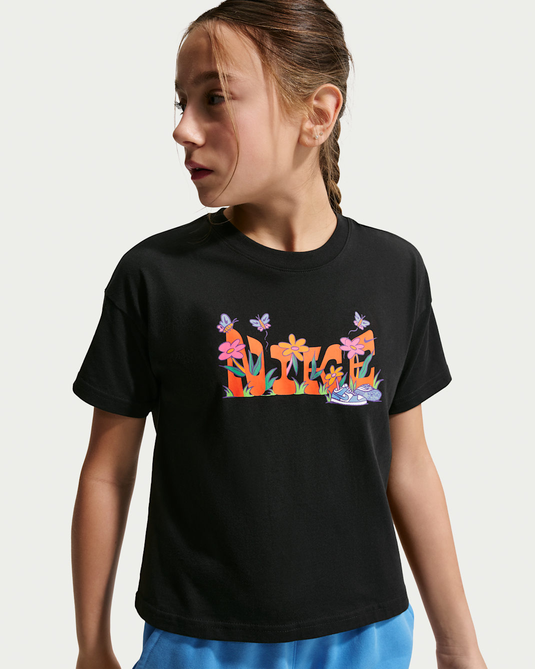 Nike Sportswear Big Kids' (Girls') T-Shirt - Black