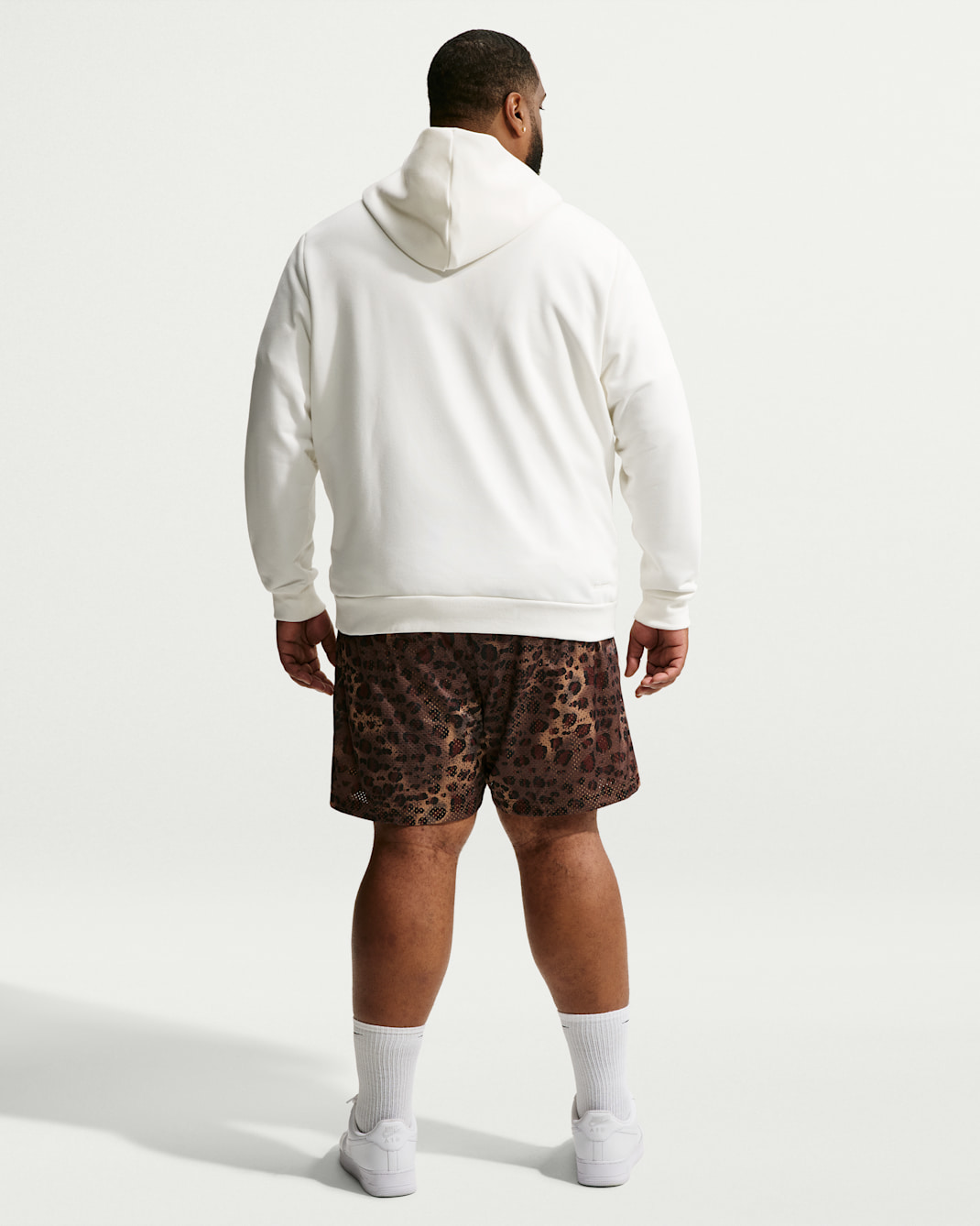 Nike Standard Issue Men's 5" Basketball Shorts
