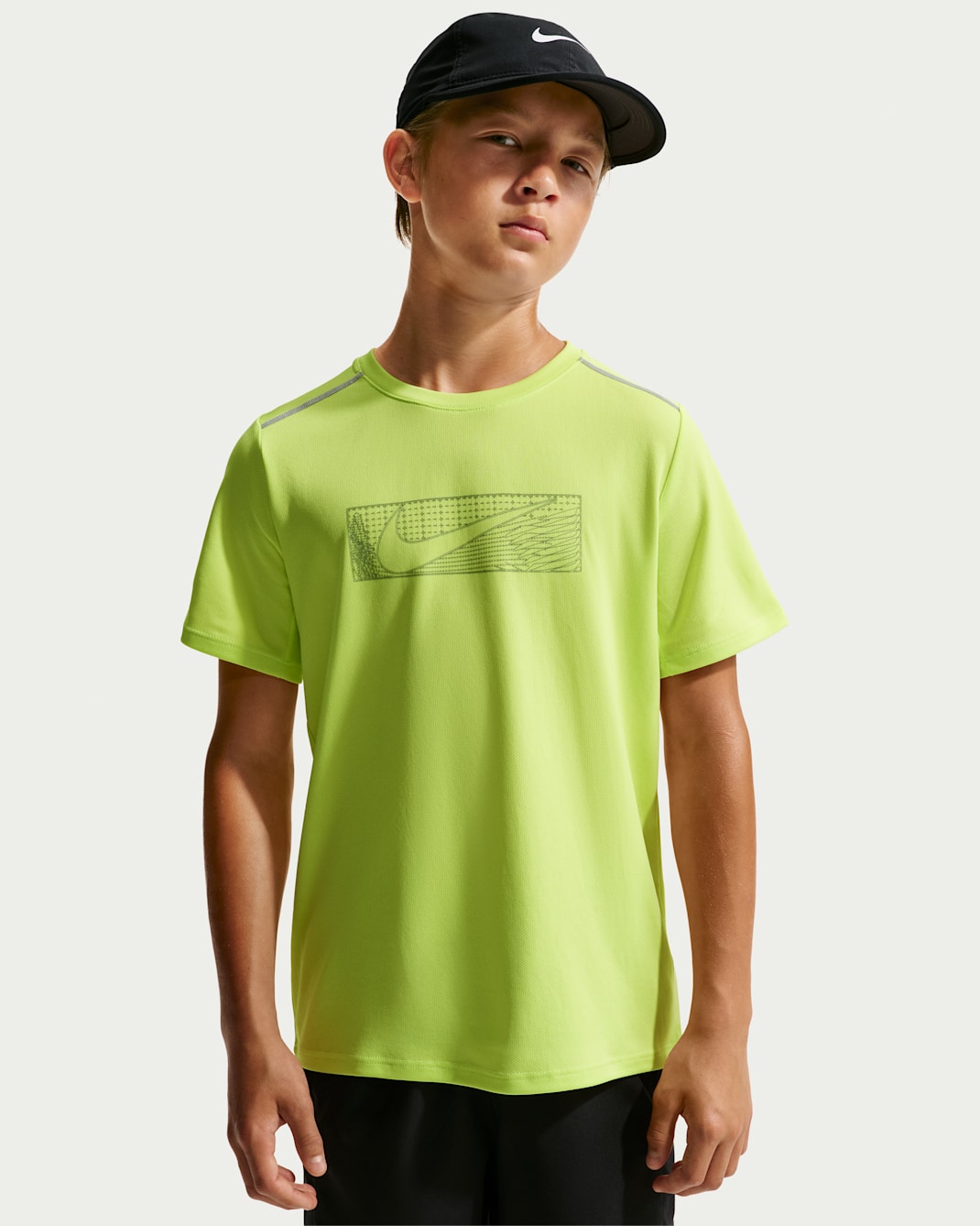 Camisola de manga curta Nike Miler Júnior (Rapaz) - Light Lemon Twist/Preto