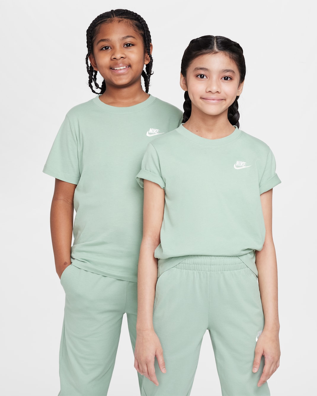 Nike Sportswear Older Kids' T-Shirt - Steam