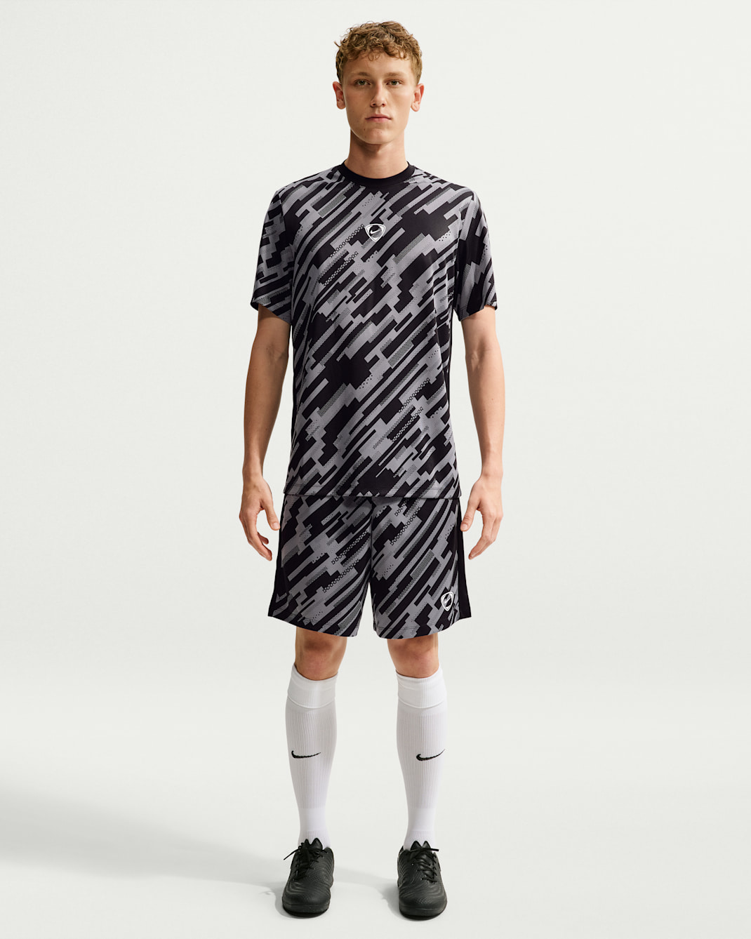 Nike Academy+ Men's Dri-FIT Soccer Short-Sleeve Top