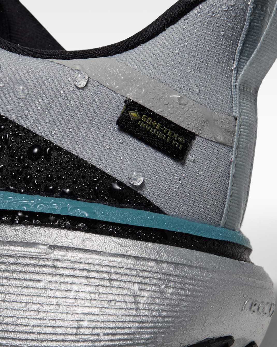 Nike Pegasus 42 GORE-TEX Men's Waterproof Road Running Shoes