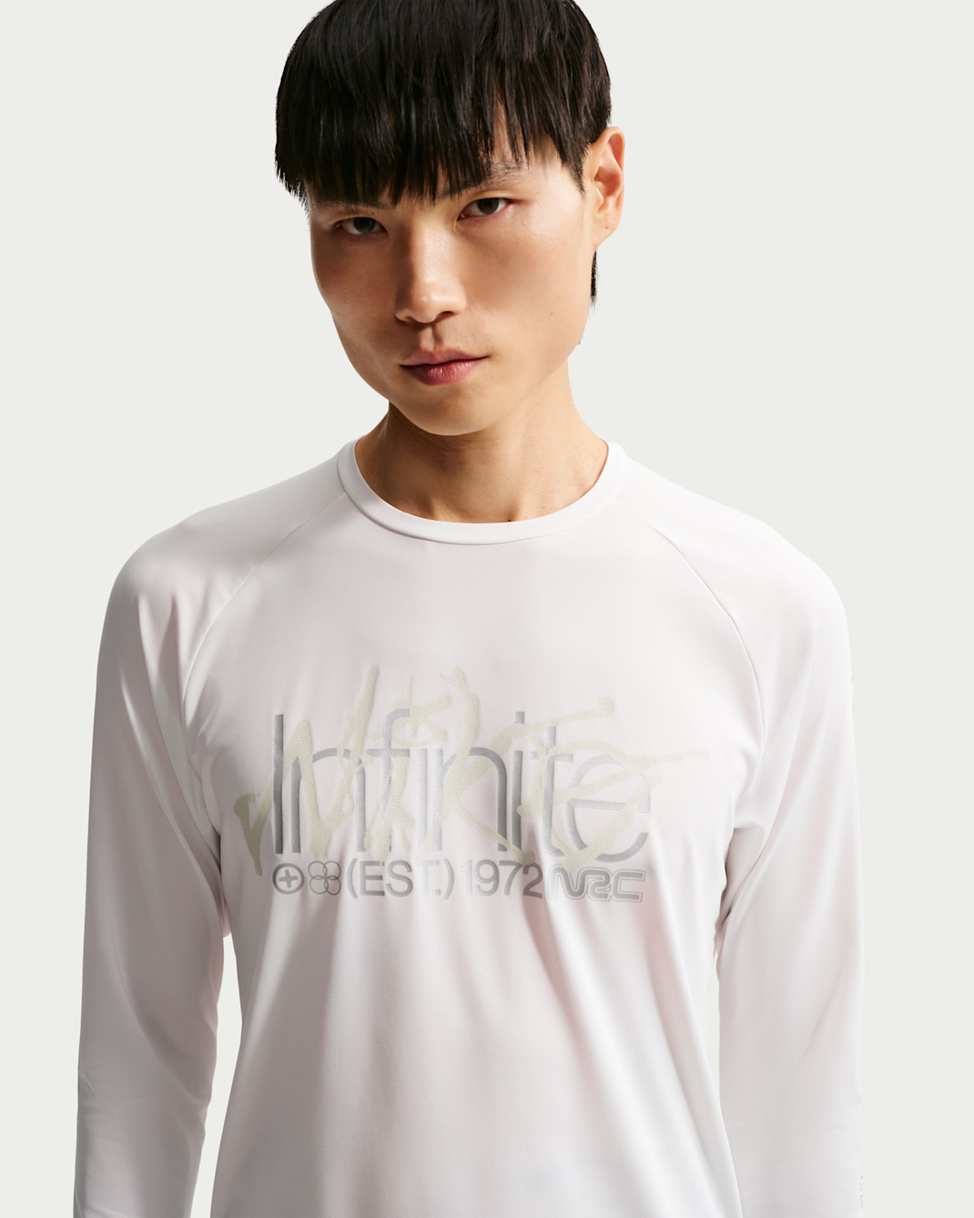 나이키 남성 드라이 핏 UV 차단 러닝 탑 - 서밋 화이트/사프란 쿼츠/블랙