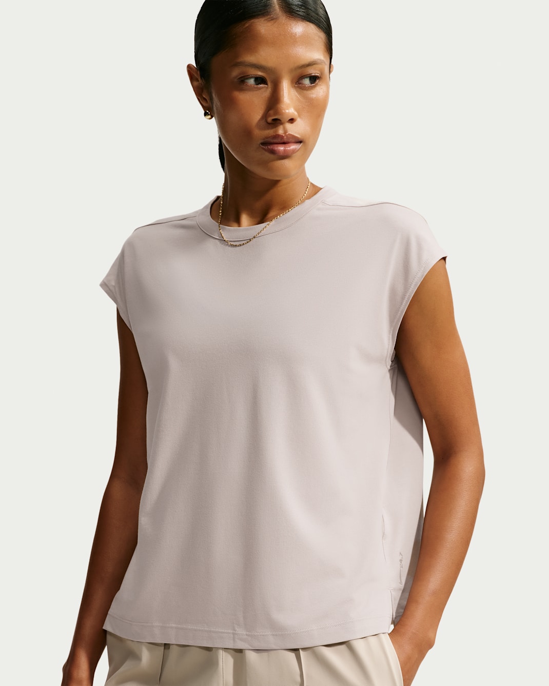 Nike 24.7 ImpossiblySoft Light Women's Dri-FIT Tank Top - Cream II/College Grey