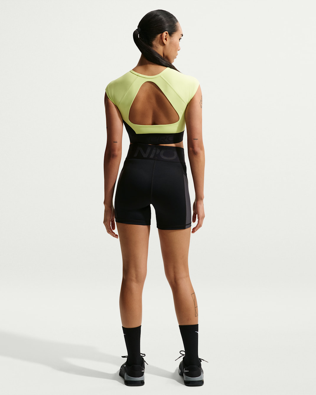 Nike Pro Sculpt Women's Dri-FIT High-Waisted 5" Biker Shorts