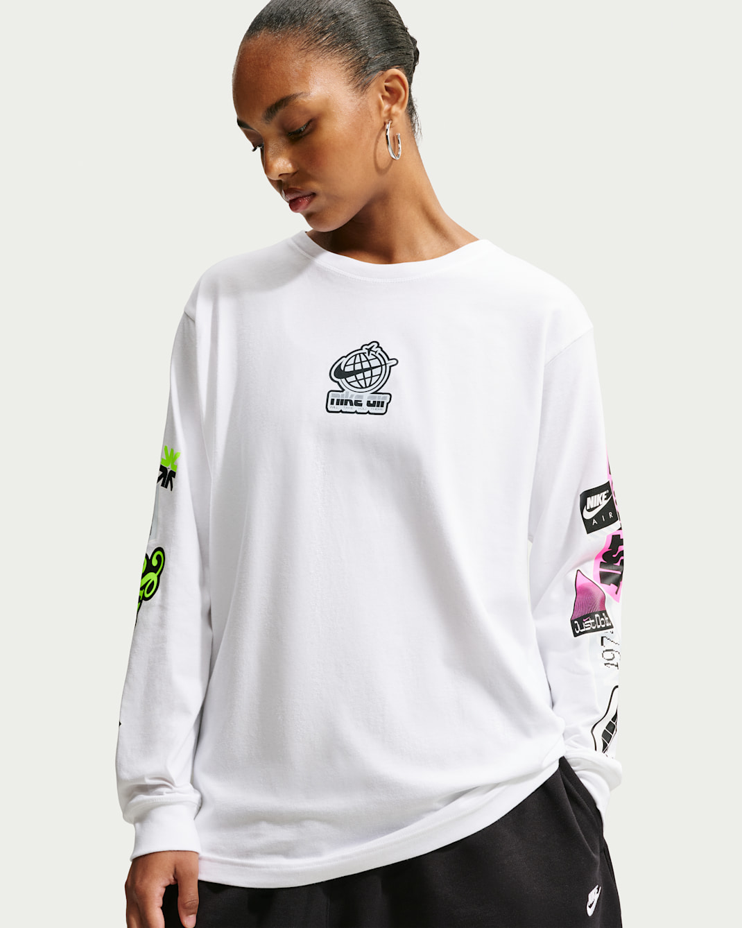 Nike Sportswear Classic Women's Oversized Long-Sleeve T-Shirt - White