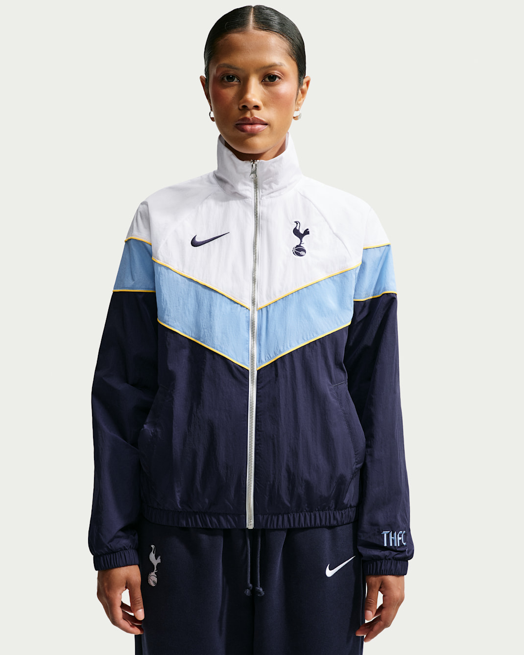 Tottenham Hotspur Windrunner Nike UV Dokuma Kadın Futbol Ceketi - Obsidian/Beyaz/Light Blue/Obsidian