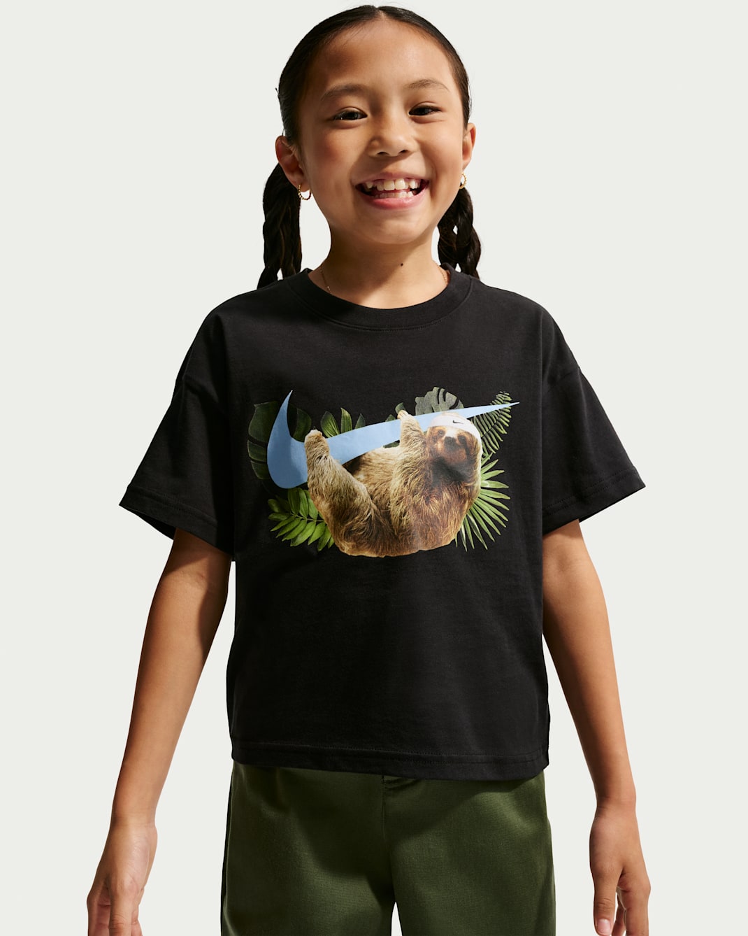 Nike Sportswear Older Kids' (Girls') T-Shirt - Black