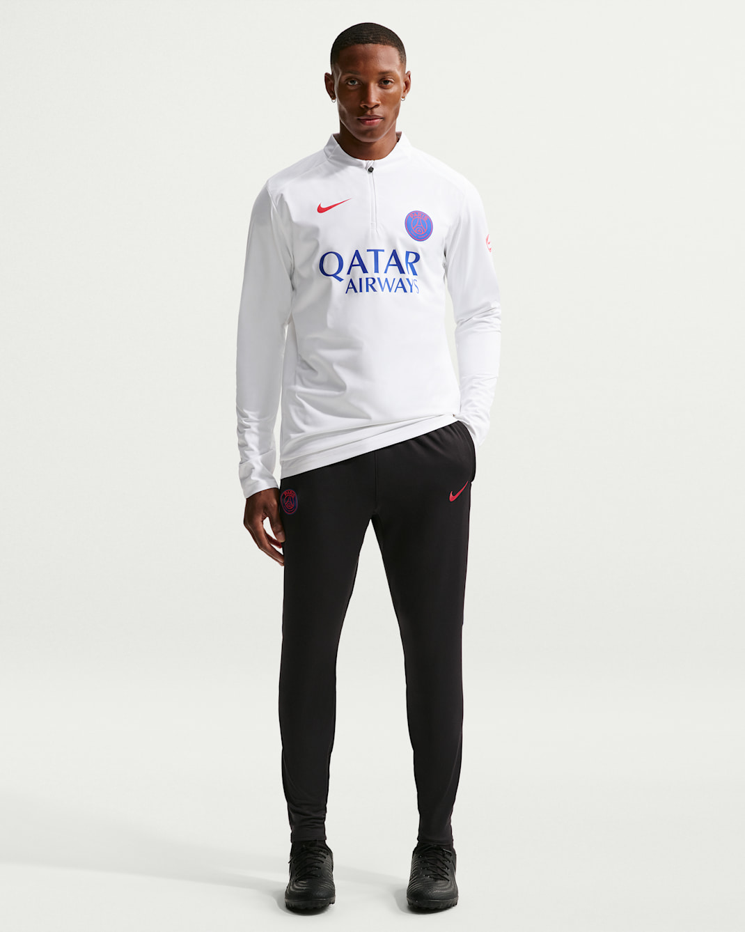 Paris Saint-Germain Strike Men's Nike Dri-FIT Football Knit Pants - Black/Global Red/Global Red