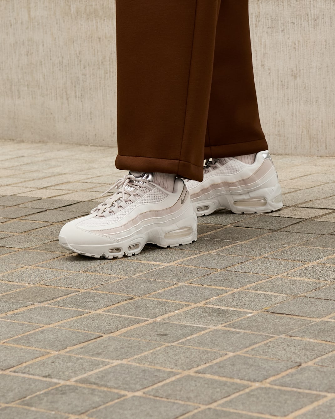 Nike Air Max 95 Big Bubble Chrome Women's Shoes - Light Bone/Cream II/Sail/Metallic Silver