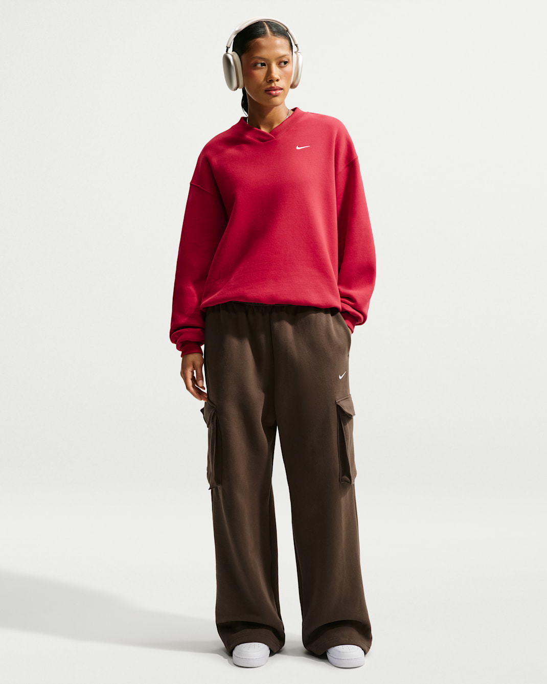Nike Studio Fleece Medium Weight Women's Oversized High-Rise Cargo Pants - Dark Hazel/Sail
