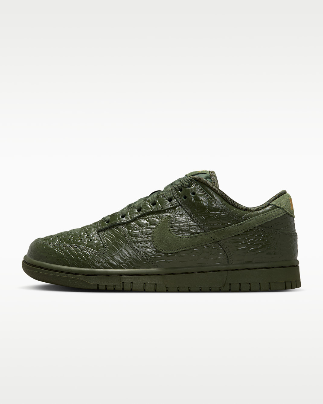 Nike Dunk Low Women's Shoes - Carbon Green/Metallic Gold/Medium Olive/Carbon Green