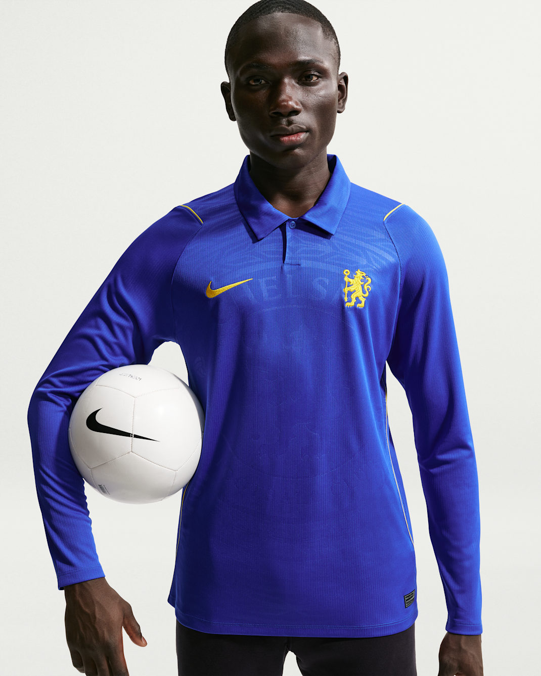 Chelsea FC 2026/27 Stadium Home Nike Dri-FIT Replica-fodboldtrøje med lange ærmer til mænd - Bright Blue/Midwest Gold/Midwest Gold