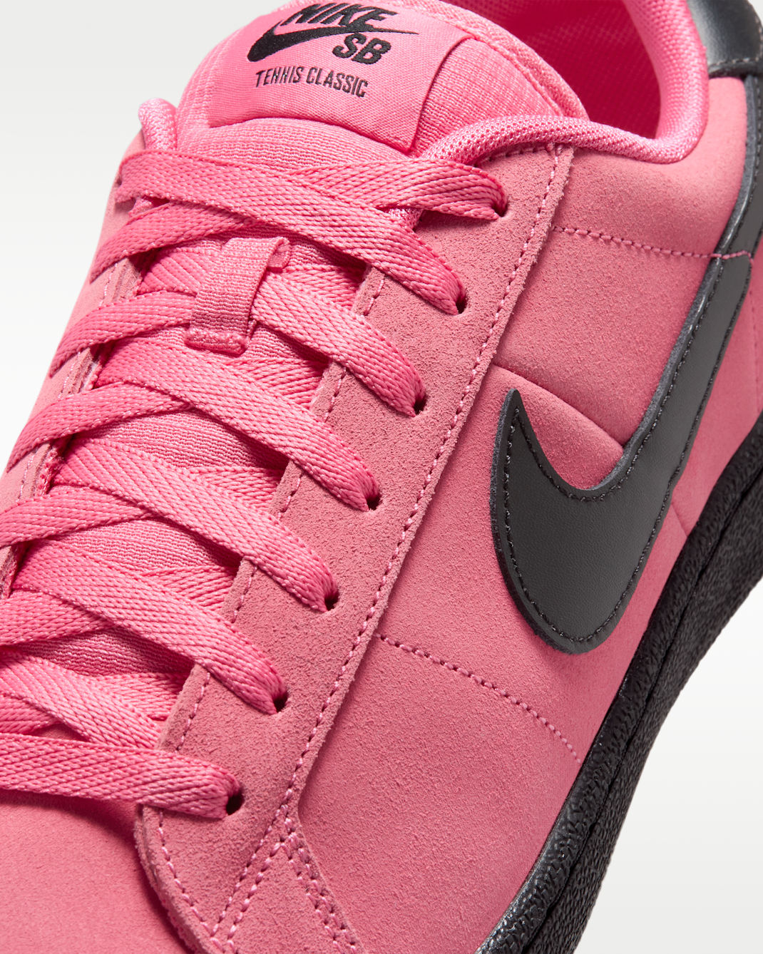 Nike SB Zoom Tennis Classic Skate Shoes