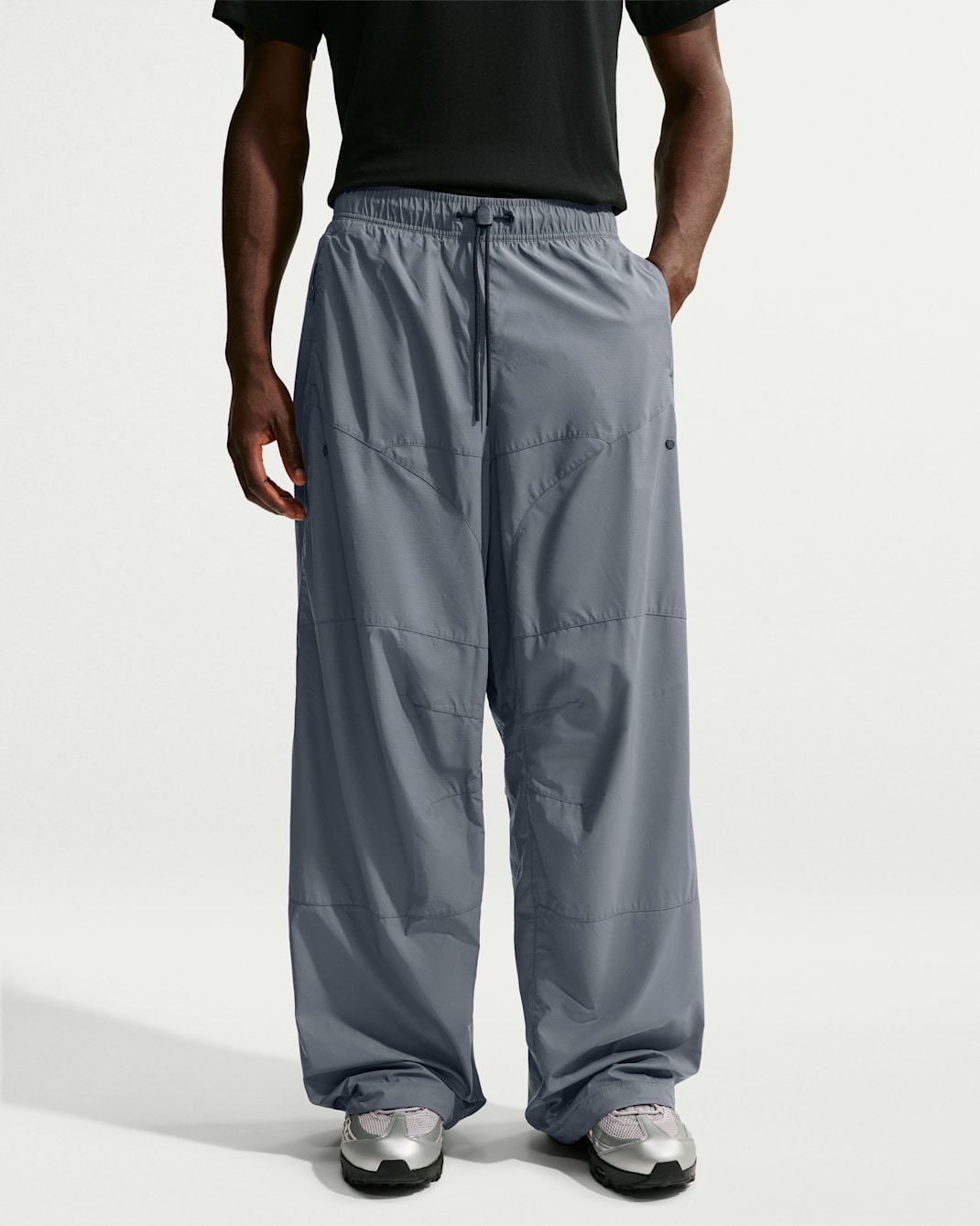 Nike Tech Men's Loose Reflective Pants