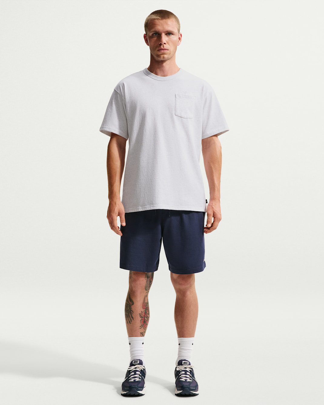 Nike Club Men's Knit Shorts - Obsidian/White