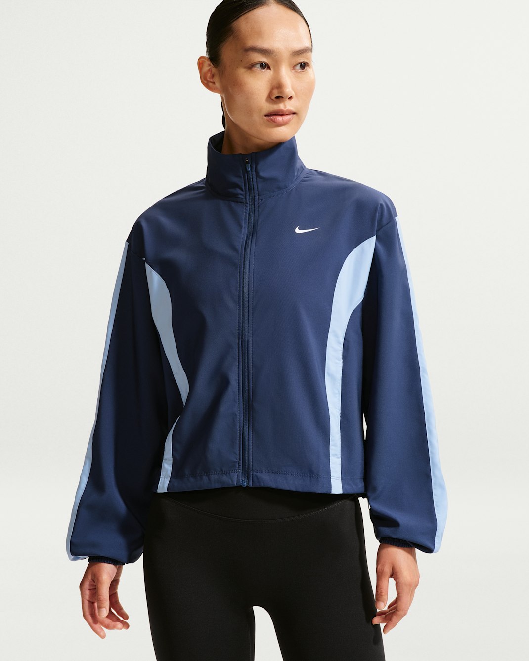 Nike One Women's Woven Jacket - Midnight Navy/Aluminium/White